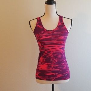 XS Nike Dry Fit Top